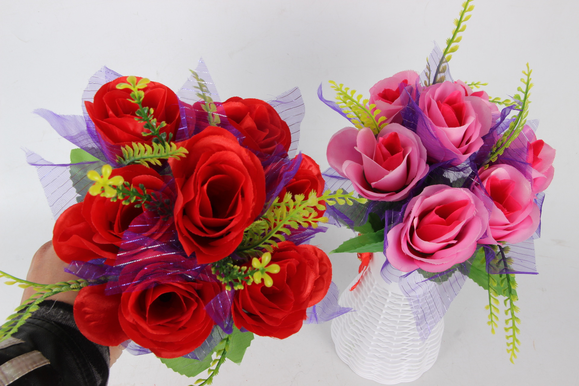 7朵玫瑰花 仿真假花盆栽摆件 塑料花 植物盆景假花日用百货批发