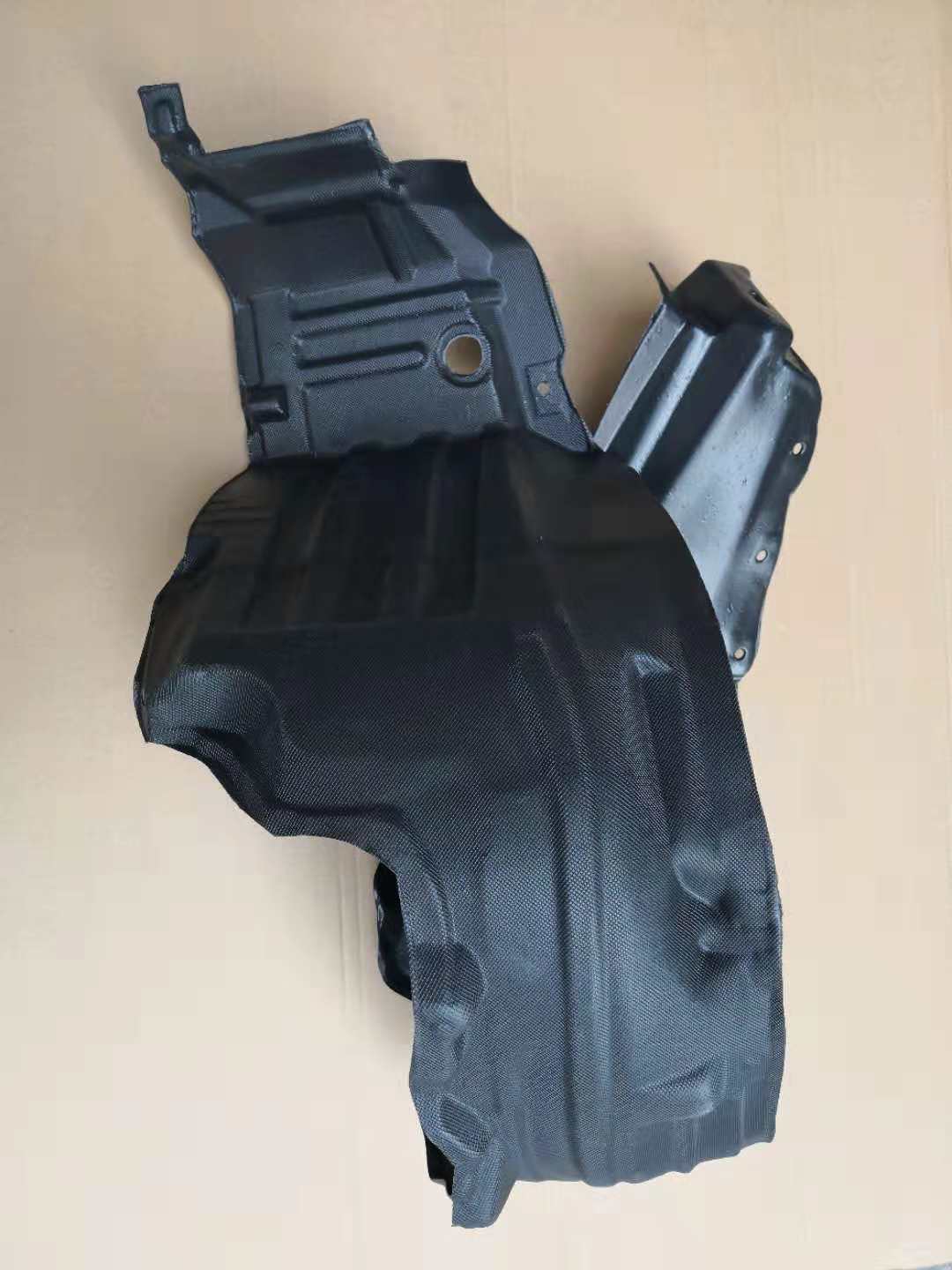 适用于阳光03-04款前轮拱内衬 前叶子板内衬 前轮拱内档泥板