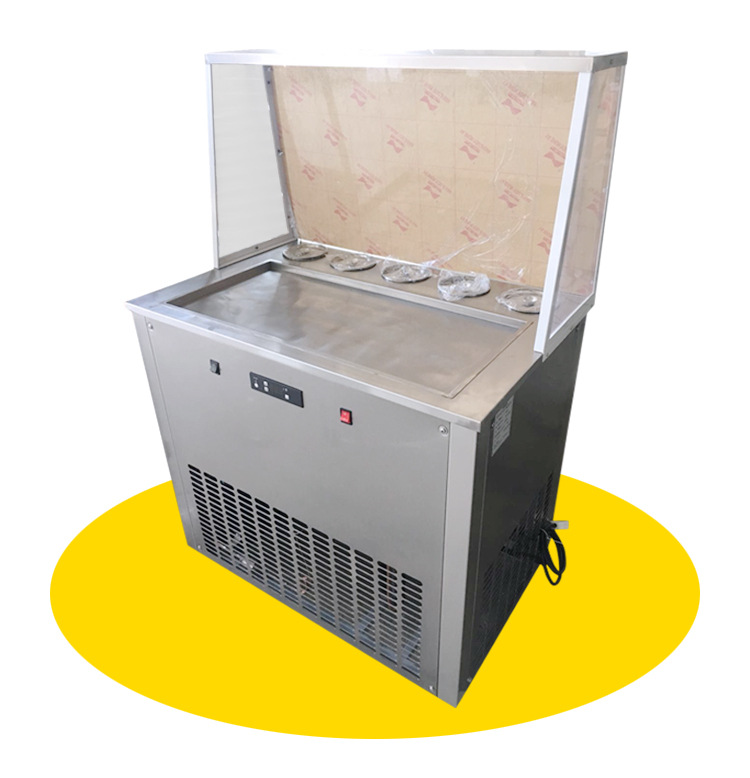 炒冰机款式多样,量大可定做款式,可改电压,改110v电压加收300元.