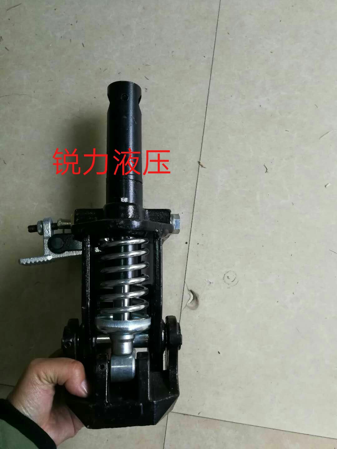 诺力2吨3吨手动液压搬运车油缸手拖车地牛焊接油泵镀锌整体泵