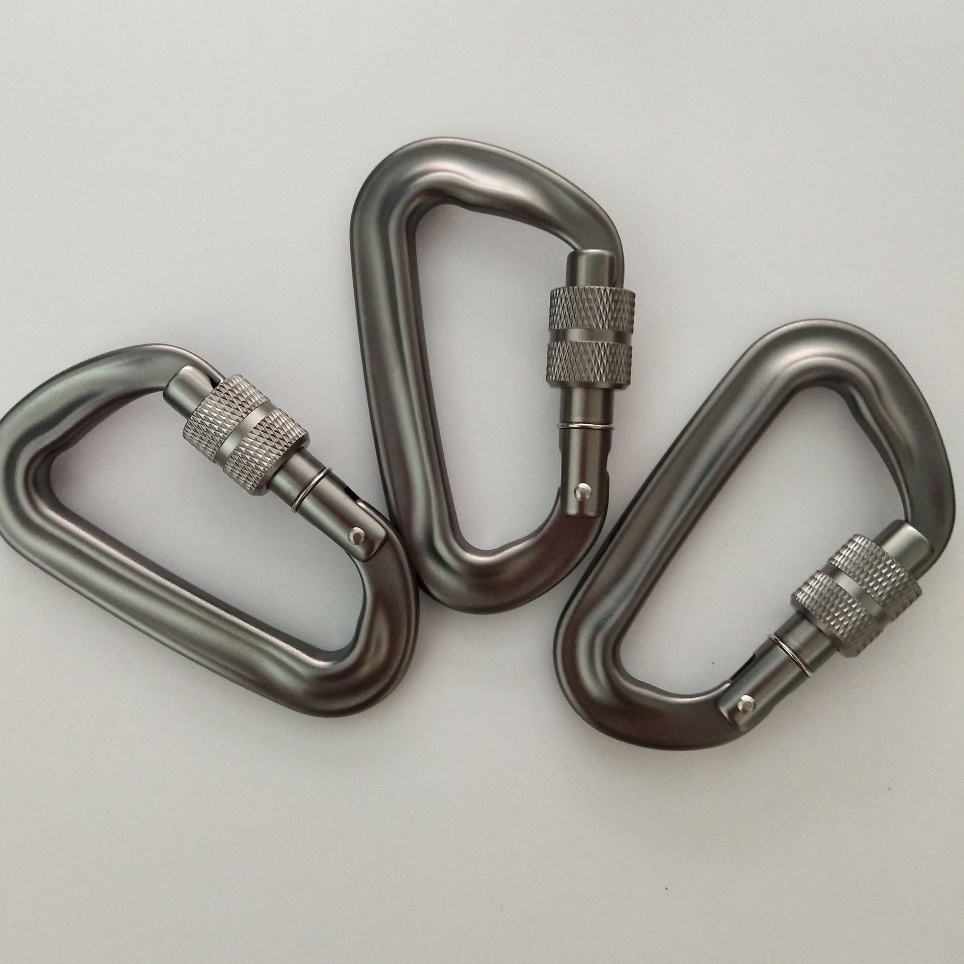 航空铝户外安全扣 d形自动锁带杆登山扣 户外吊床挂钩攀岩登山扣