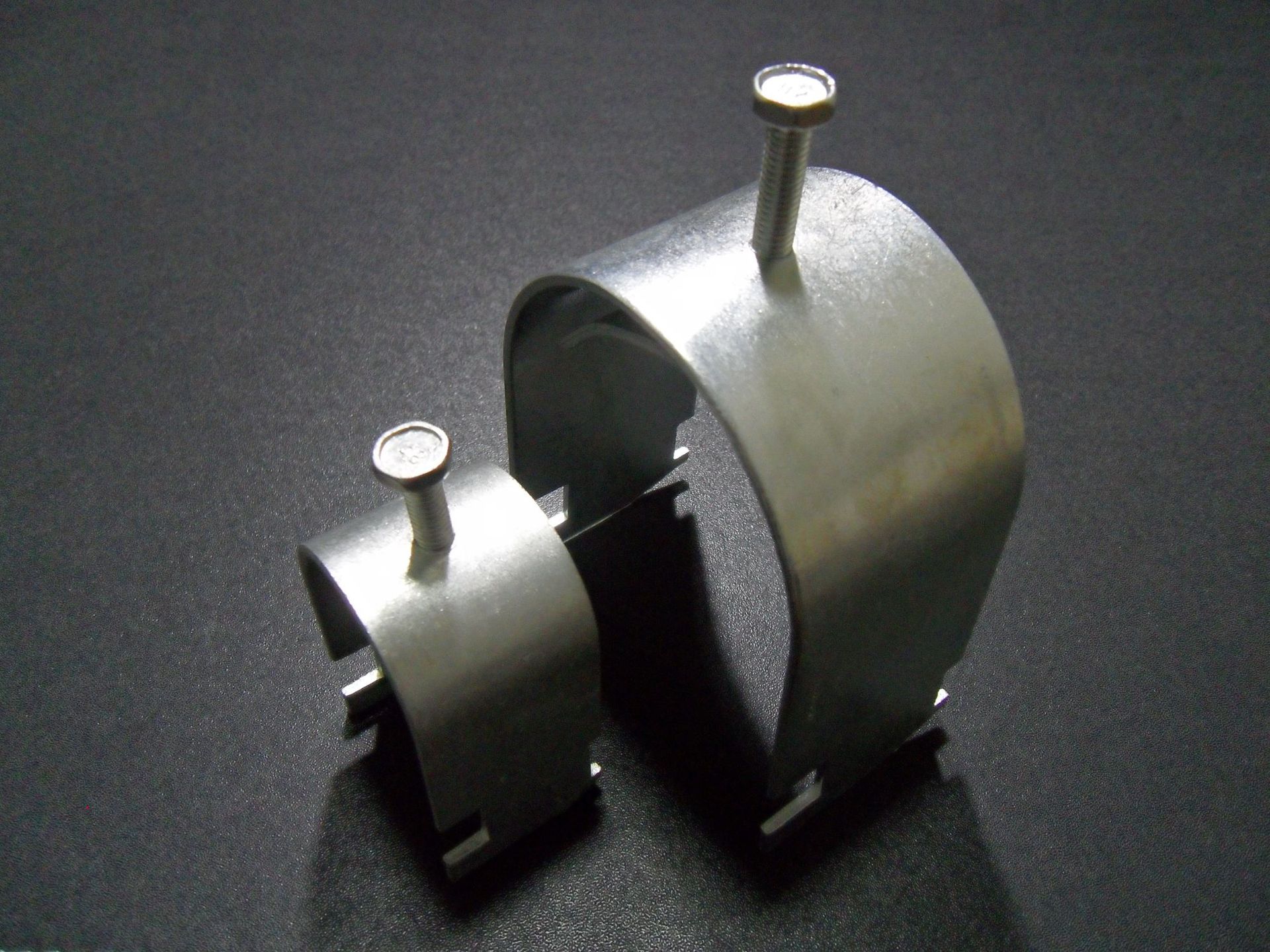 k07双边卡钩电缆卡梯式桥架梯桄电缆固定卡fjc型槽卡可定制