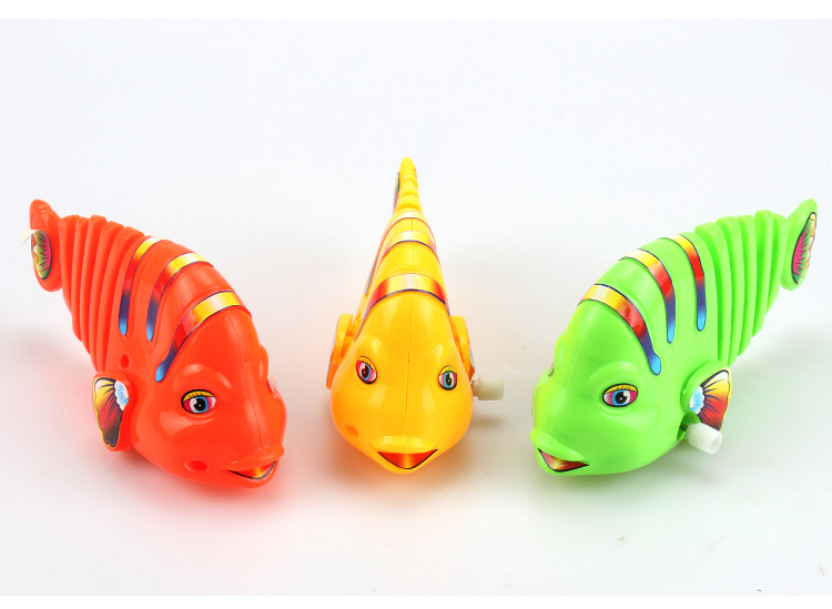 上链鱼 七彩上链摇摆鱼 发条摇摆卡通鱼 上链玩具鱼地摊热卖批发