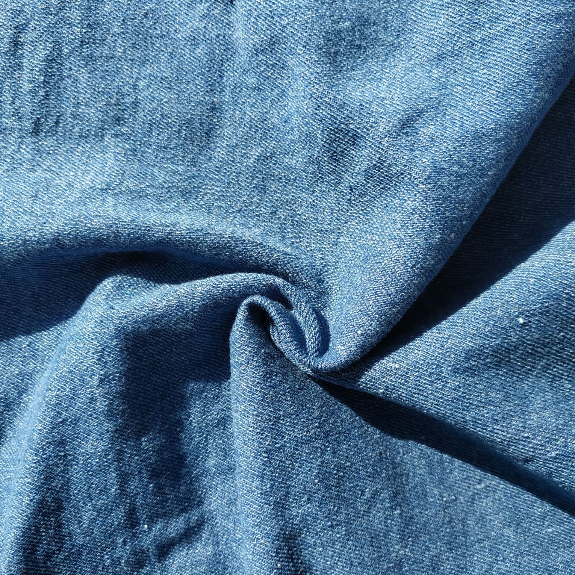 10支全棉鞋材帽材服装牛仔面料10*10洗水斜纹牛仔布蓝色黑色