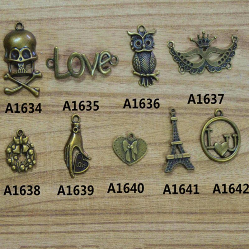 Retro Alloy Ornament Creative Ancient Bronze Small Pendant DIY Yiwu Accessories Ornament Raw Materials Wholesale 100 Pcs/Bag