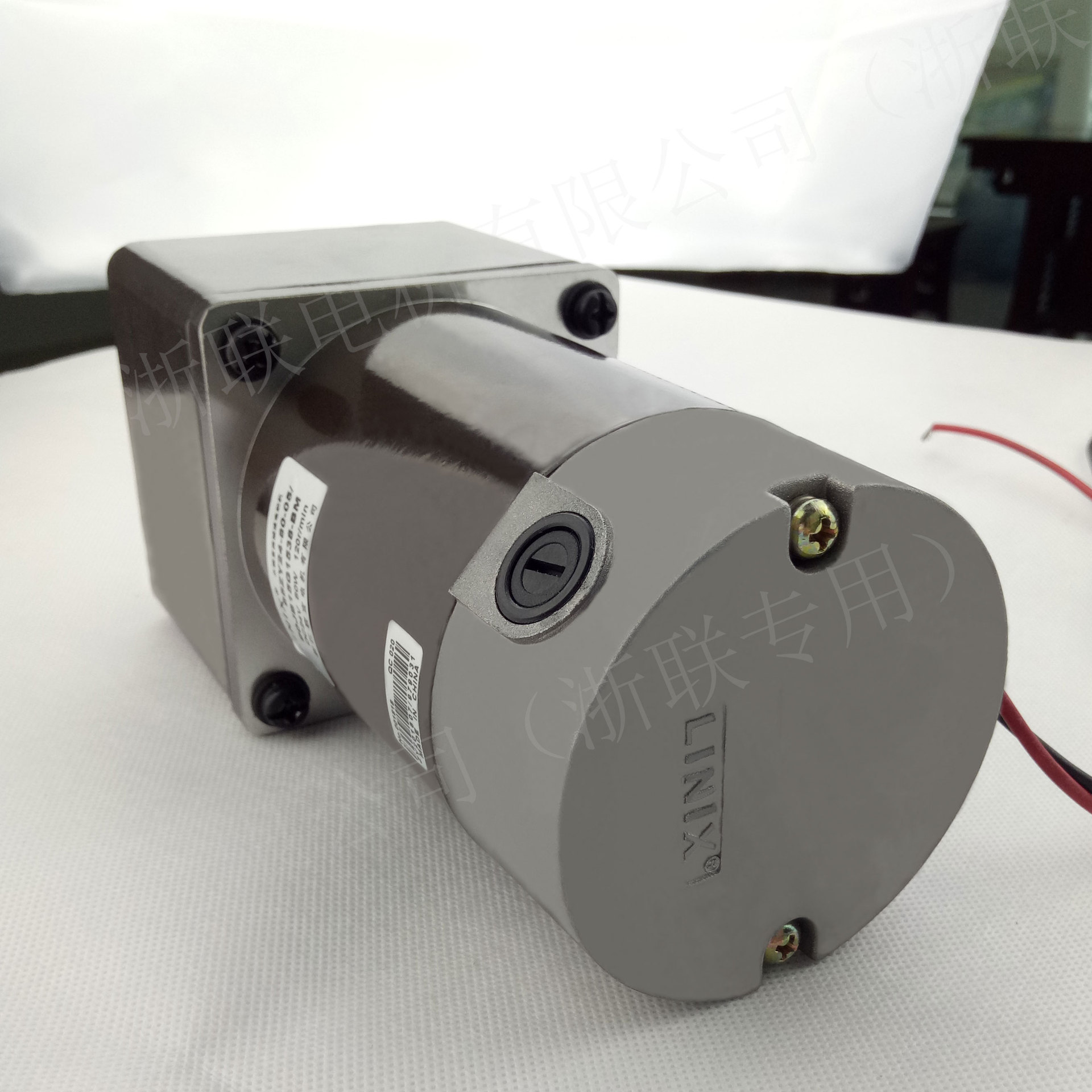 联宜104mm高速直流齿轮电机 24v齿轮减速马达/24伏小型直流电机