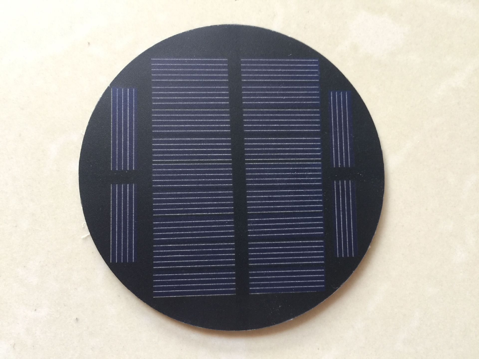 太阳能电池板圆形太阳能板滴胶太阳能板太阳能板多晶板定制