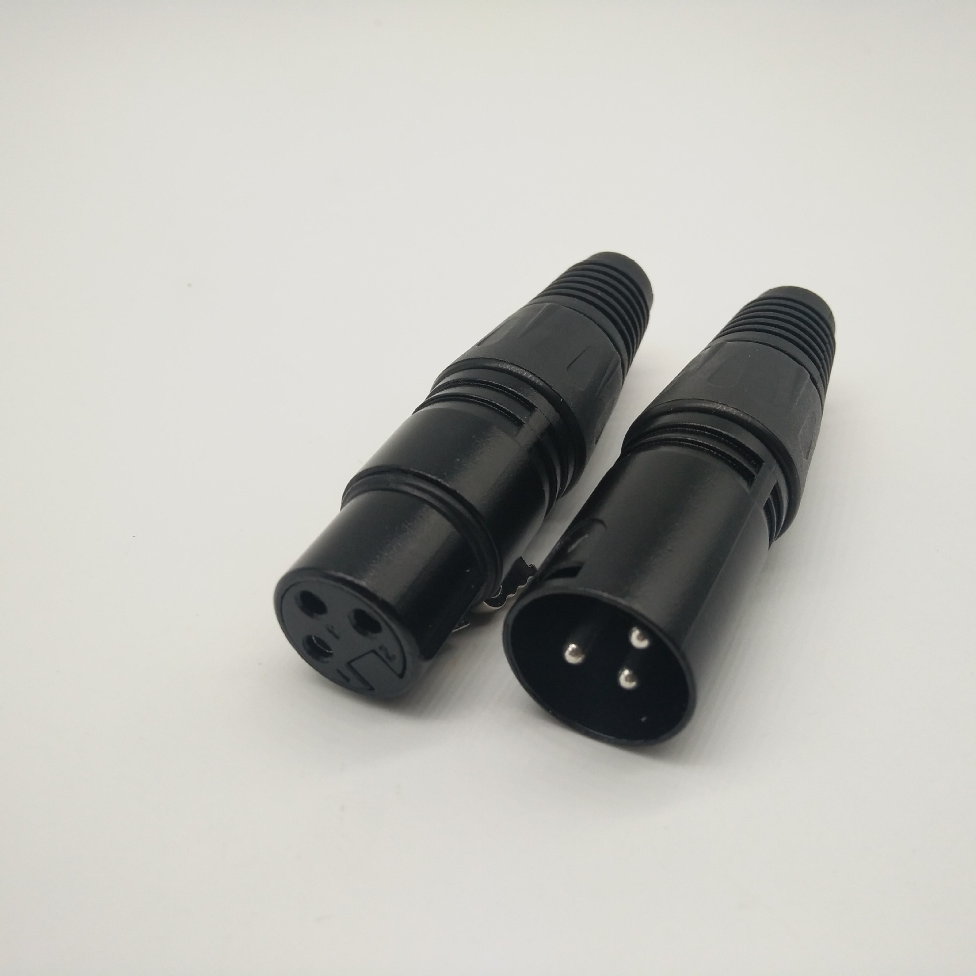 爆款xlr全黑平衡卡侬头 瑞式卡龙 p针镀锡 导电三芯卡农话筒插头