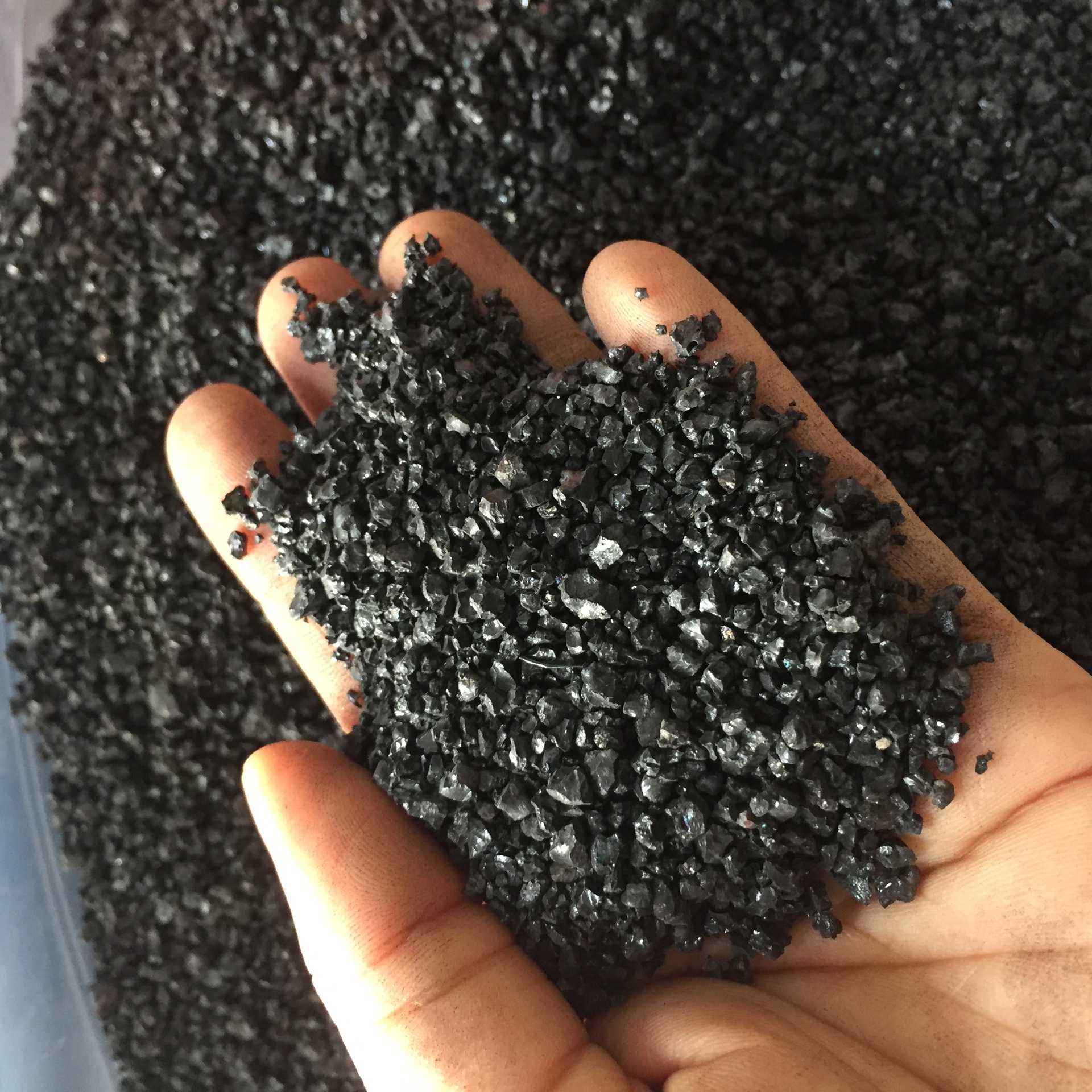 4-8目黑沙建筑墙面地铁过道喷涂真石漆彩砂grg构件原料沙子