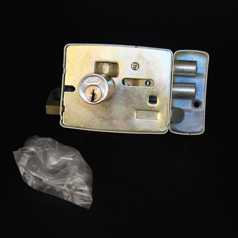 批发门锁三舌保险门锁117-a型老式木门铁门黄色方形门锁保险门锁