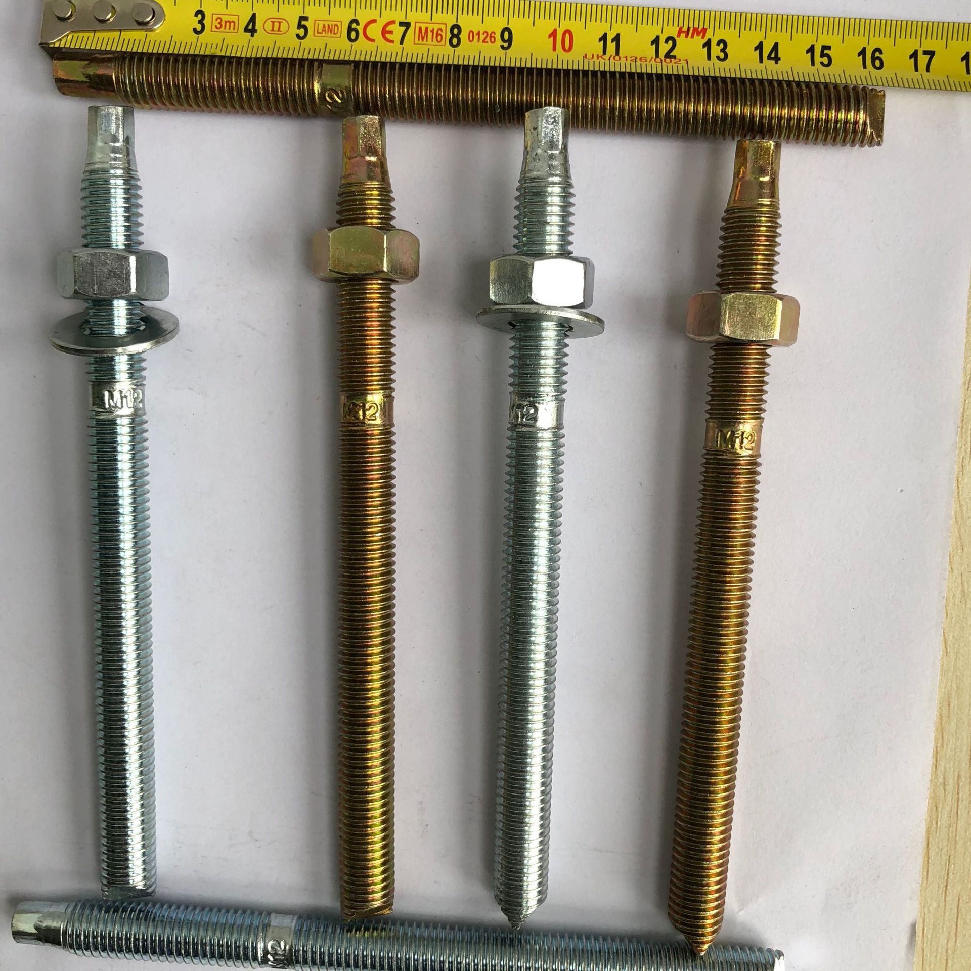 厂家直销 一钉得螺栓 击芯膨胀螺栓 锤击壁虎螺栓 量大从优