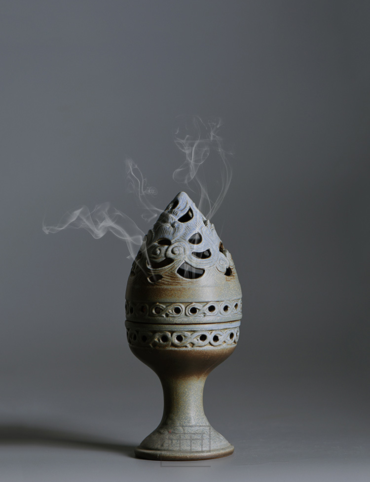 涉及茶具,花器,香道,艺术摆件,衍生品等等  对于生活器皿的品质要求