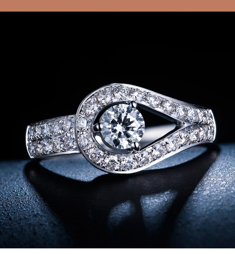 气质高端大气韩版时尚群镶闪钻锆石求婚仿真钻戒开口可调节戒指女