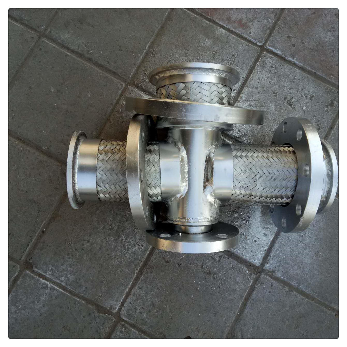 厂家金属软管管道三通 四通管组件 金属管道异型