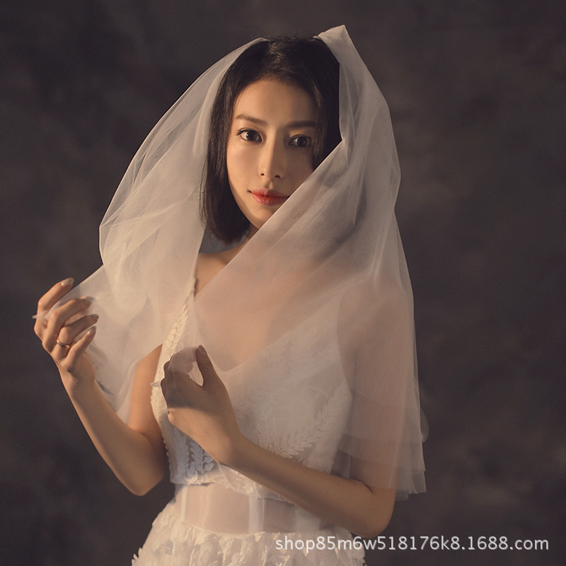 特价批发新娘头纱影楼摄影写真旅拍短款双层齐带发梳简约白色头纱