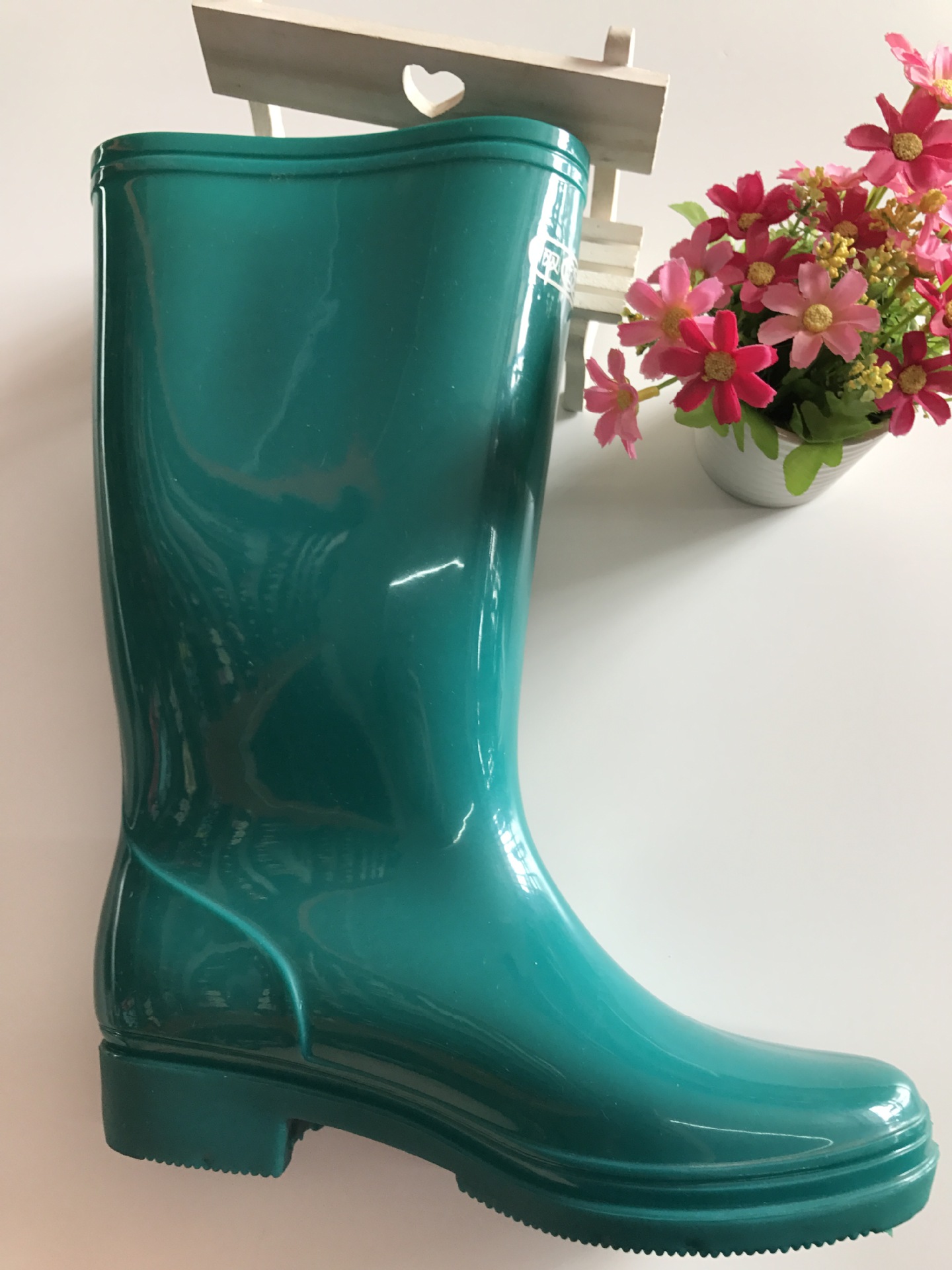 厂家直销上海双钱609 高筒雨靴女单色经典荷花耐磨防滑雨鞋批发