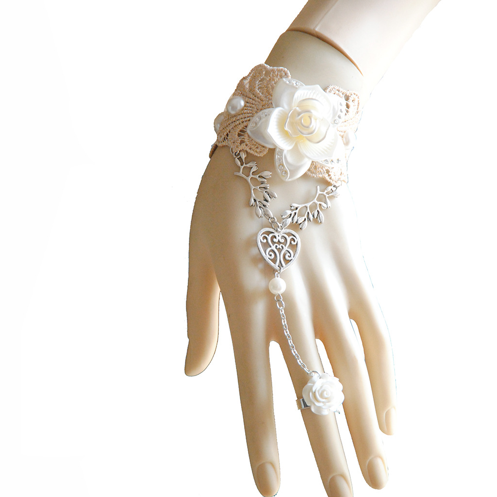 跨境热卖欧美哥特风复古蕾丝手链白玫瑰花桃心形手饰品批发速卖通