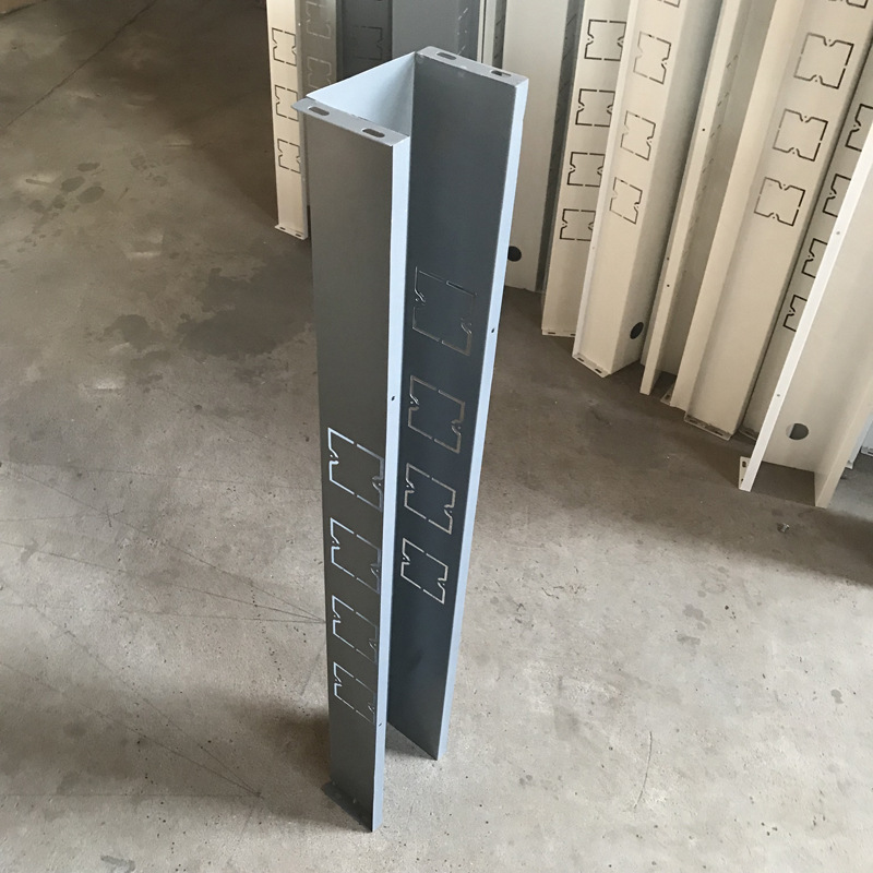 办公桌线槽可安装86插座u槽办公桌底吊线槽办公桌配件桌面过线槽