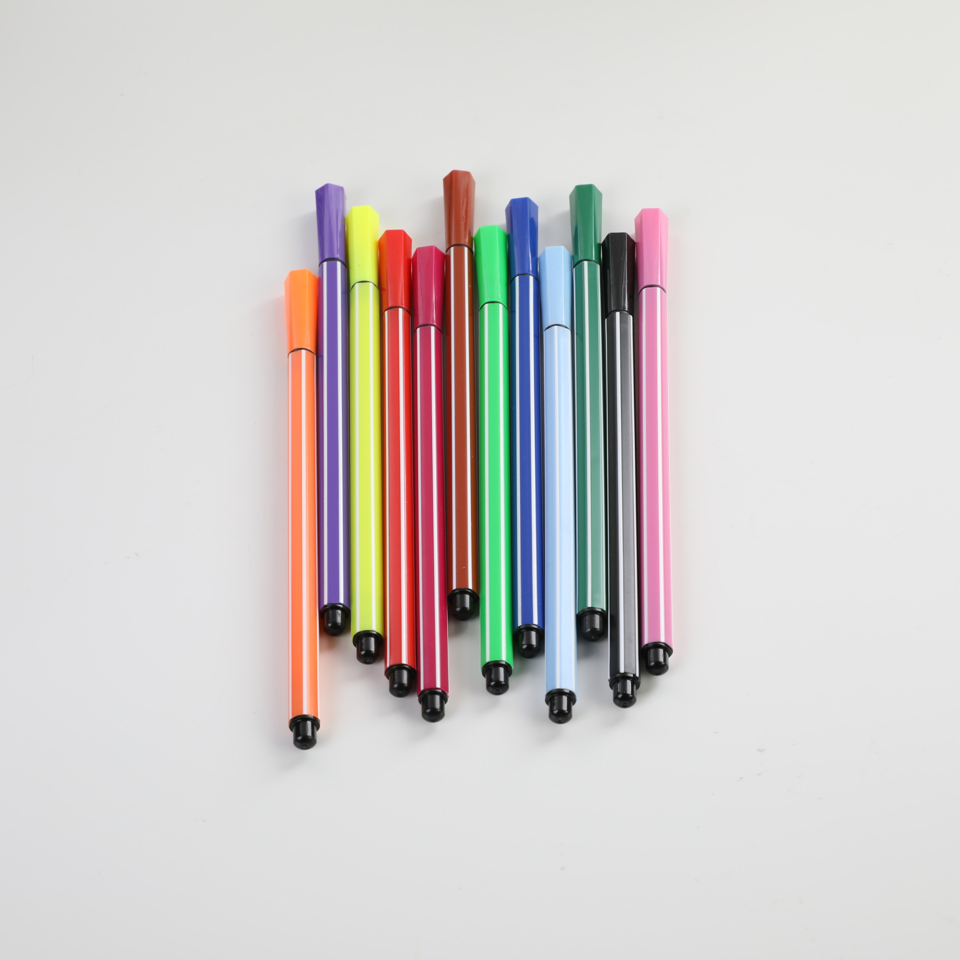 厂家直销 水性 苗条散装水彩笔 儿童绘画画册配套 12色散装 赠品