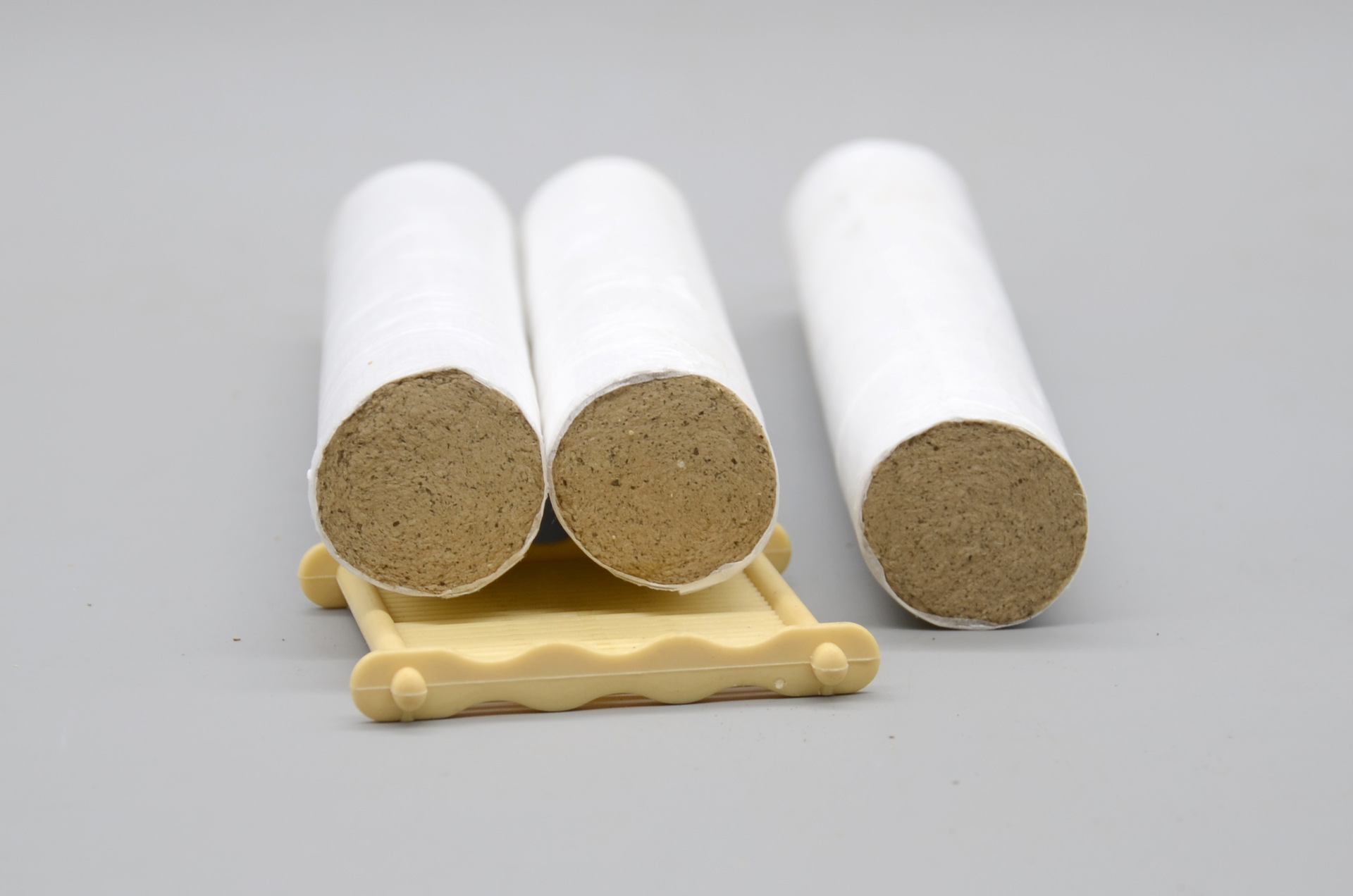 厂家批发 3cm艾条五年陈南阳手工悬灸艾草条15:1大艾灸条灸馆直供