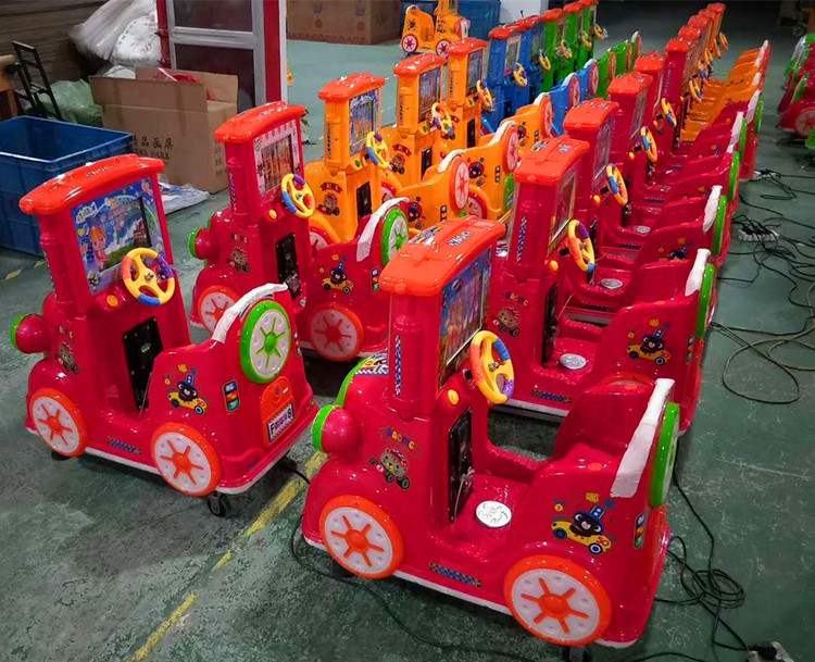 2018新款嘟嘟车玩具车 厂家直销儿童电动摇摆机 超市门口摇摇车