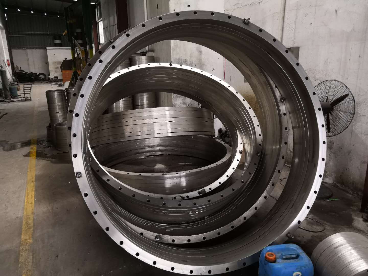 法兰-304/316不锈钢 碳钢薄壁封头 锥形封头等规格齐全 厂家定做直销