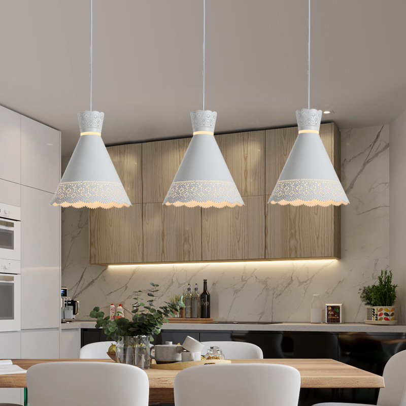 0成交178支餐厅吊灯北欧简约创意饭厅灯饰咖啡厅吧台铁艺三头圆盘餐