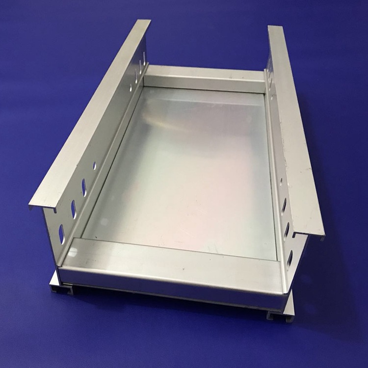 铝合金梯式桥架 200*100机房金属电线电缆走线槽铝合 智烁电器