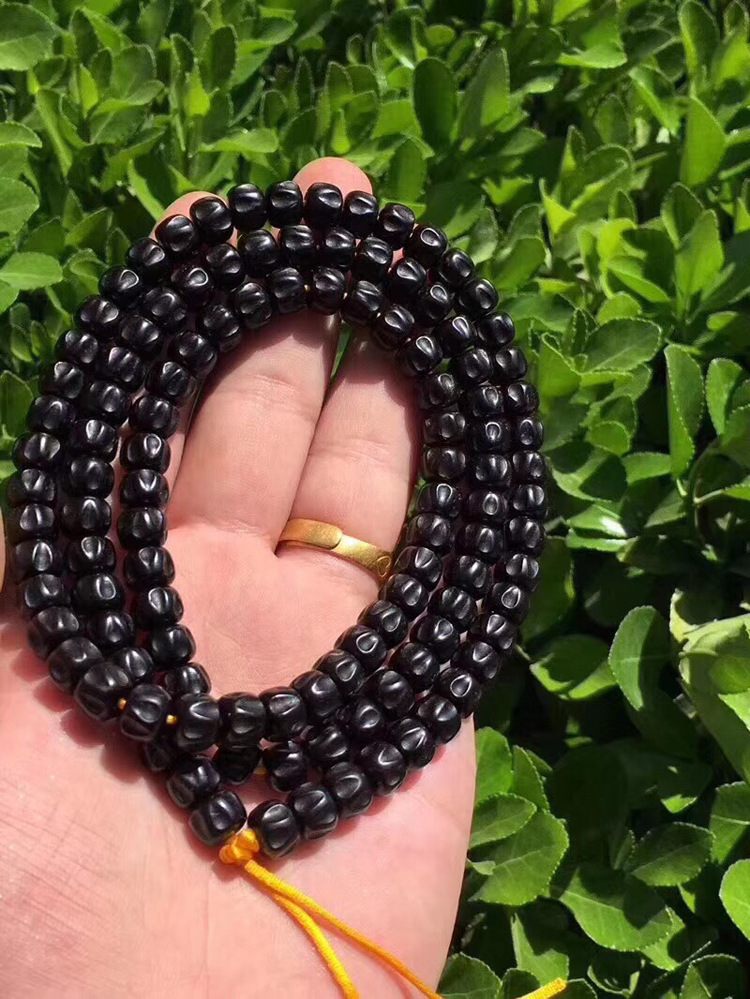 108颗椰蒂百香籽手串 印尼椰子壳项莲 菩提配饰文玩手链8*5mm