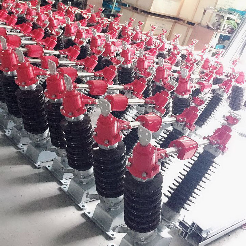 厂家直销gw5-35/630a户外高压隔离开关 35kv 手动带接地刀闸开关