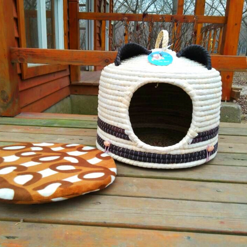 手编熊猫宠物窝熊猫耳朵猫窝 玉米皮席草宠物窝带耳朵时尚狗狗屋