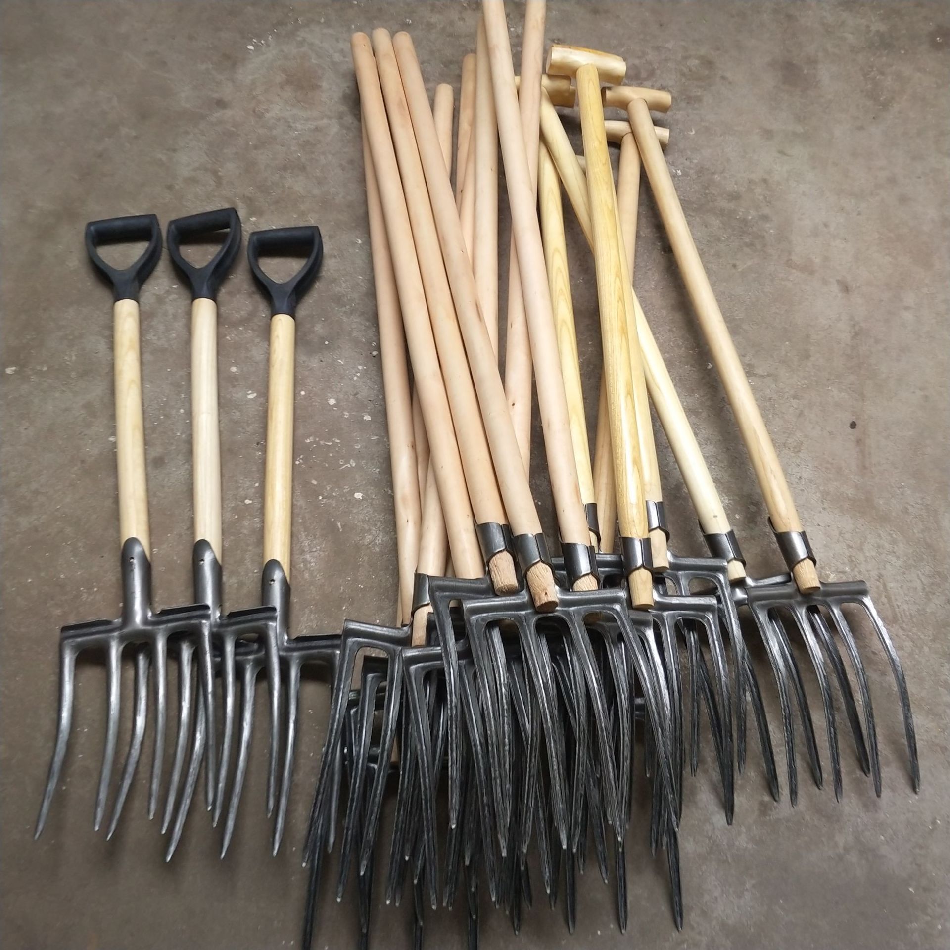 兆镒牌全钢翻地松土钢铁叉三四股草粪叉子农花园林艺工具厂家优惠