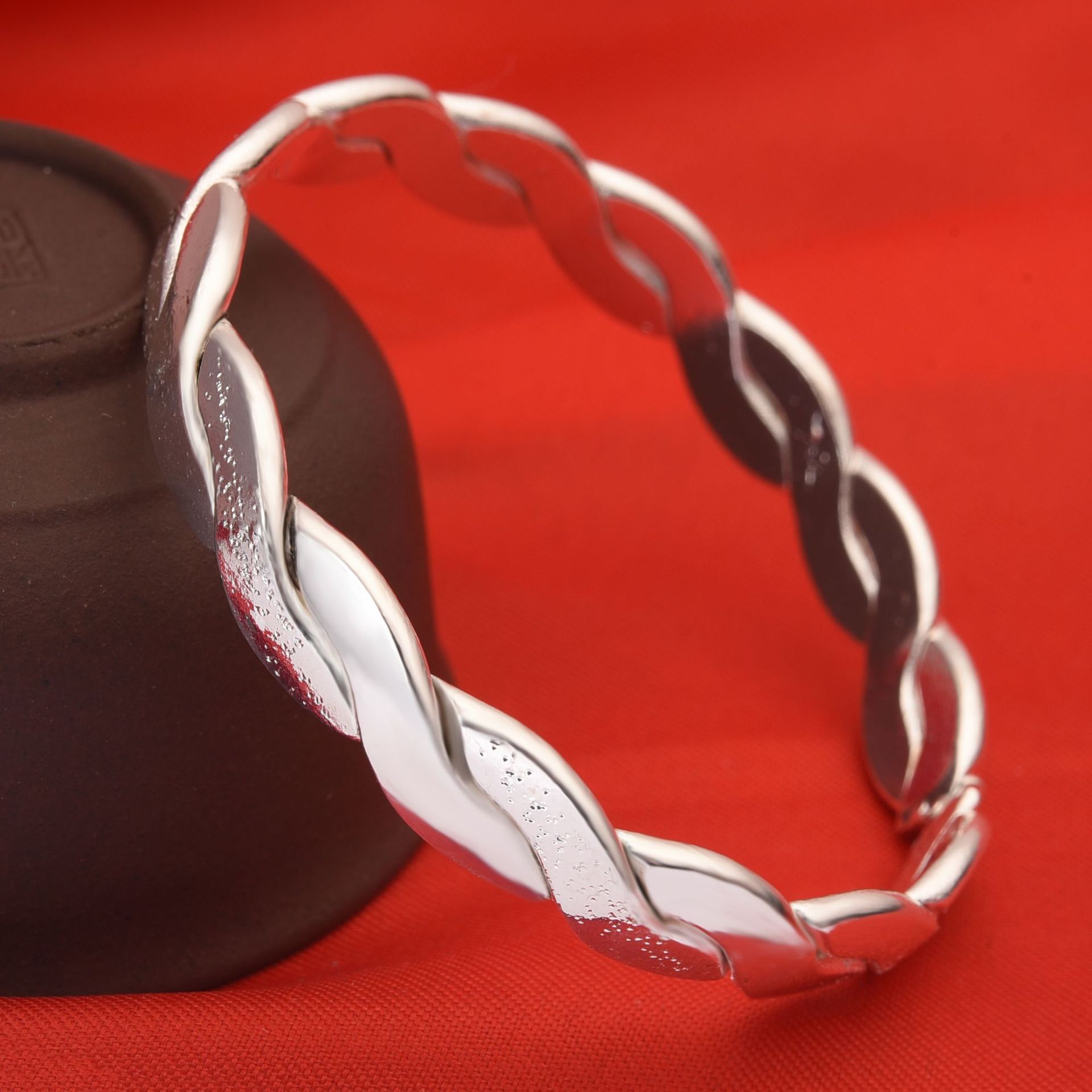 时尚925镀银手镯 爱交织c形时尚女手镯可一件代发镯子厂家批发