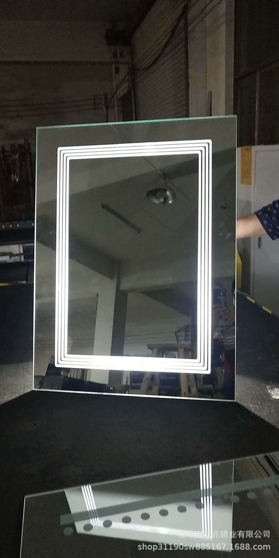 led磨砂镜子 感应智能镜玻璃镜片 喷砂玻璃镜片丝印洗镜相框玻璃