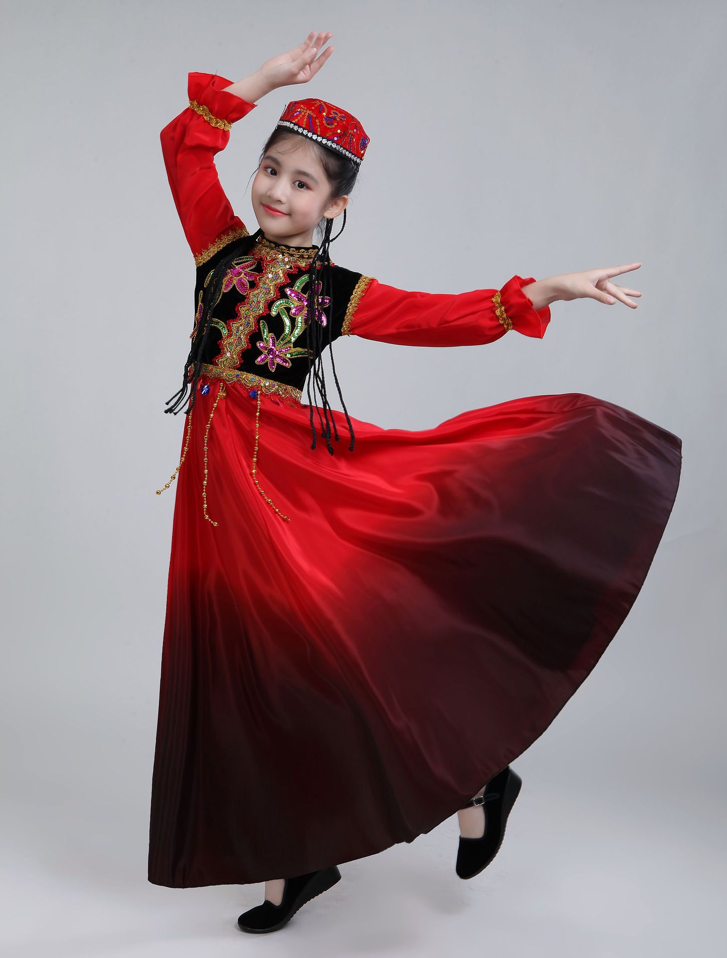 新疆舞儿童舞蹈演出服女童新款民族舞演出服维吾尔族舞台服装少儿