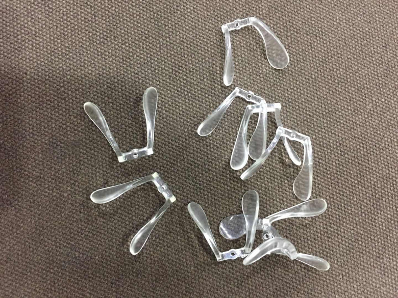 单孔连体式鼻托 眼镜专用一体式托叶 韩国tr眼镜鼻托 眼镜配件