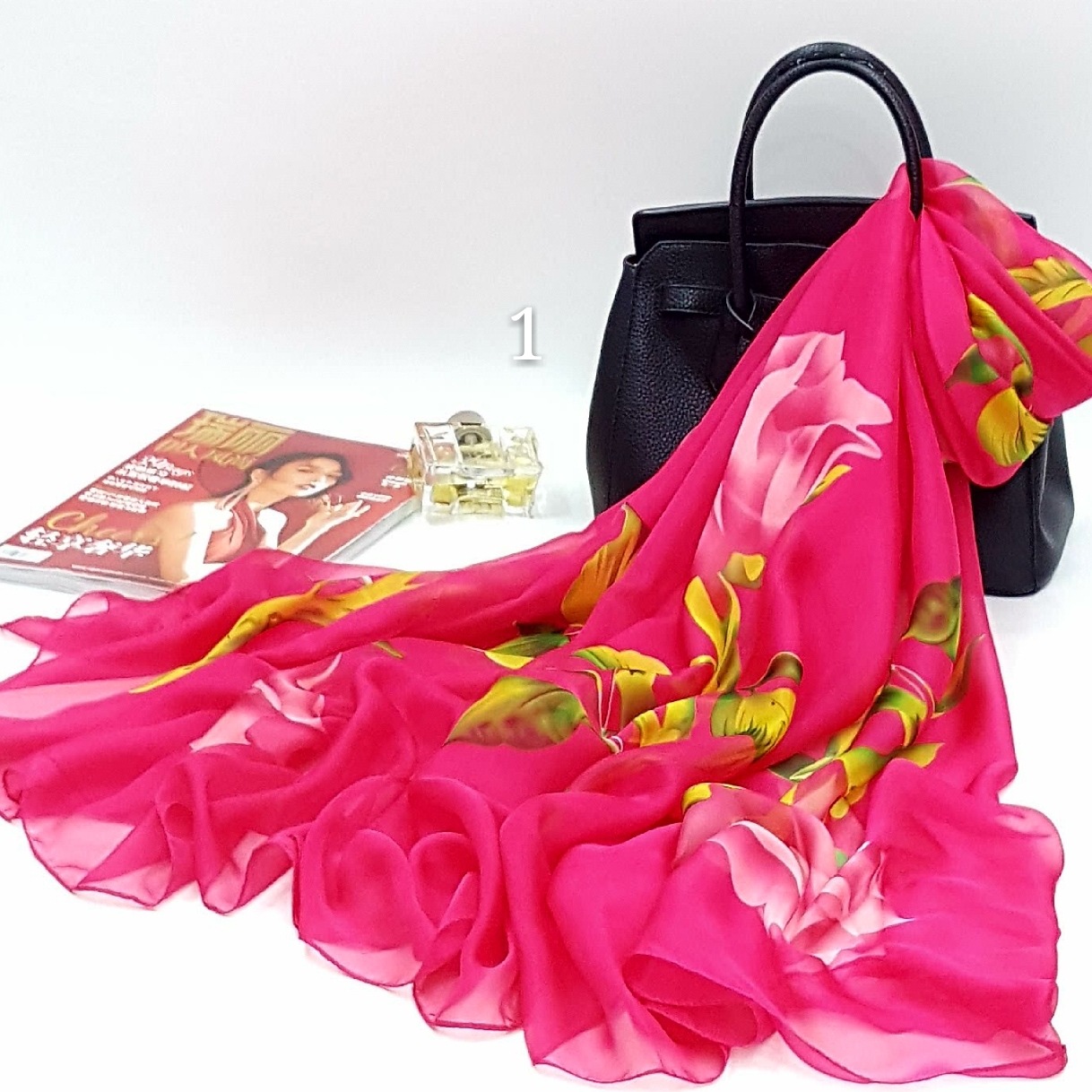 新款防嗮披肩春夏大丝巾一支玫瑰的丝巾超大空调花朵薄丝巾批发