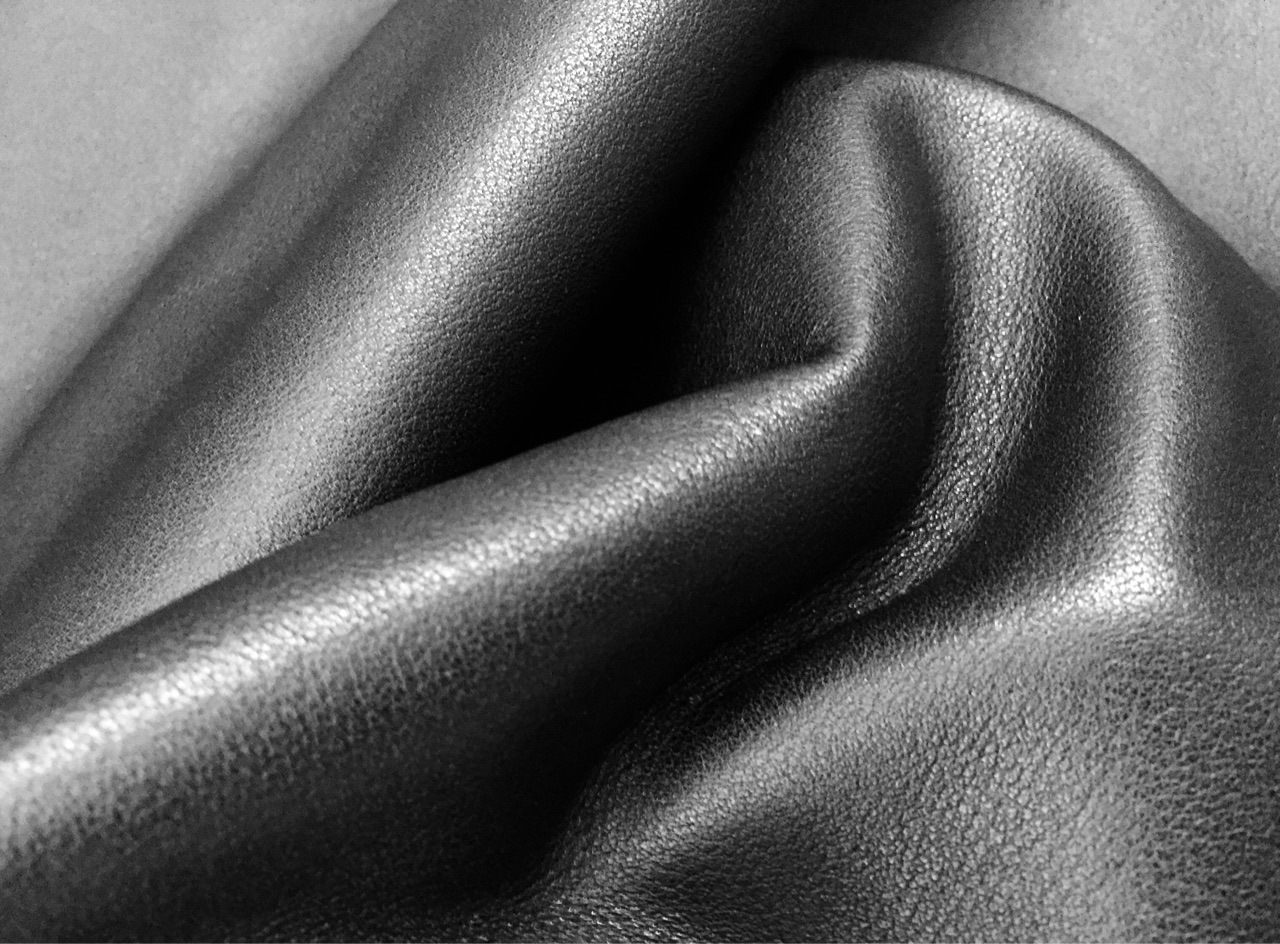 头层牛皮黑色纳帕皮摔纹1214mm厂家现货纳帕皮头层