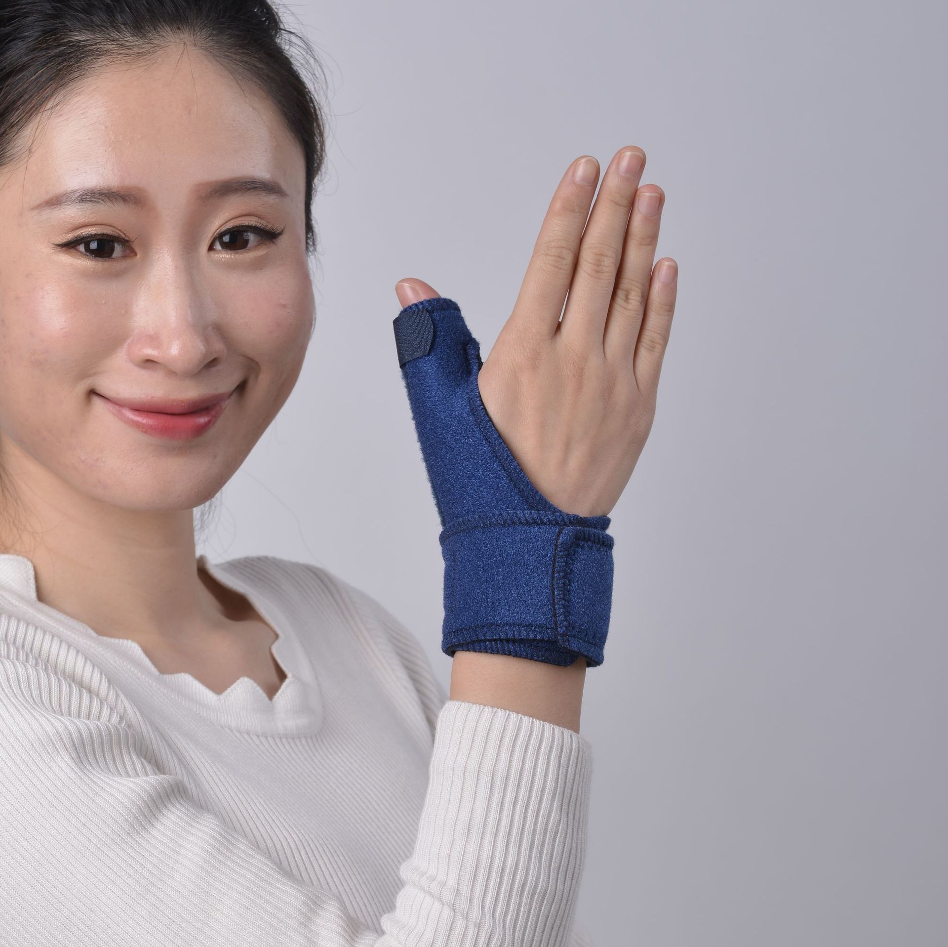 手扭伤支具手大拇指矫正器女手腕手指固定夹板护具指套