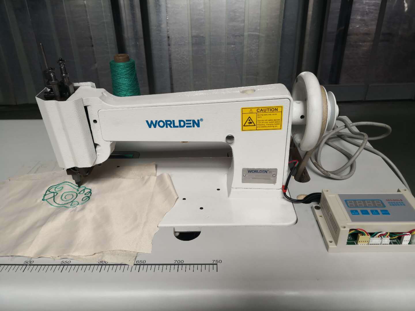 无需手摇绣花机 毛巾绣 绣花机 万向绣花机 wd-10-1刺绣机 链式绣