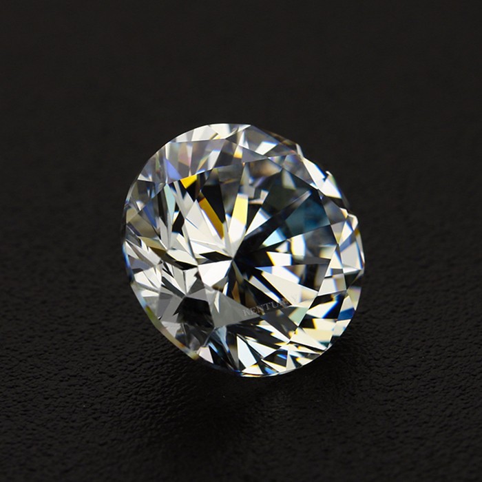 厂家直销白色圆形锆石裸石批发 透明宝石圆钻0.8mm至12mm