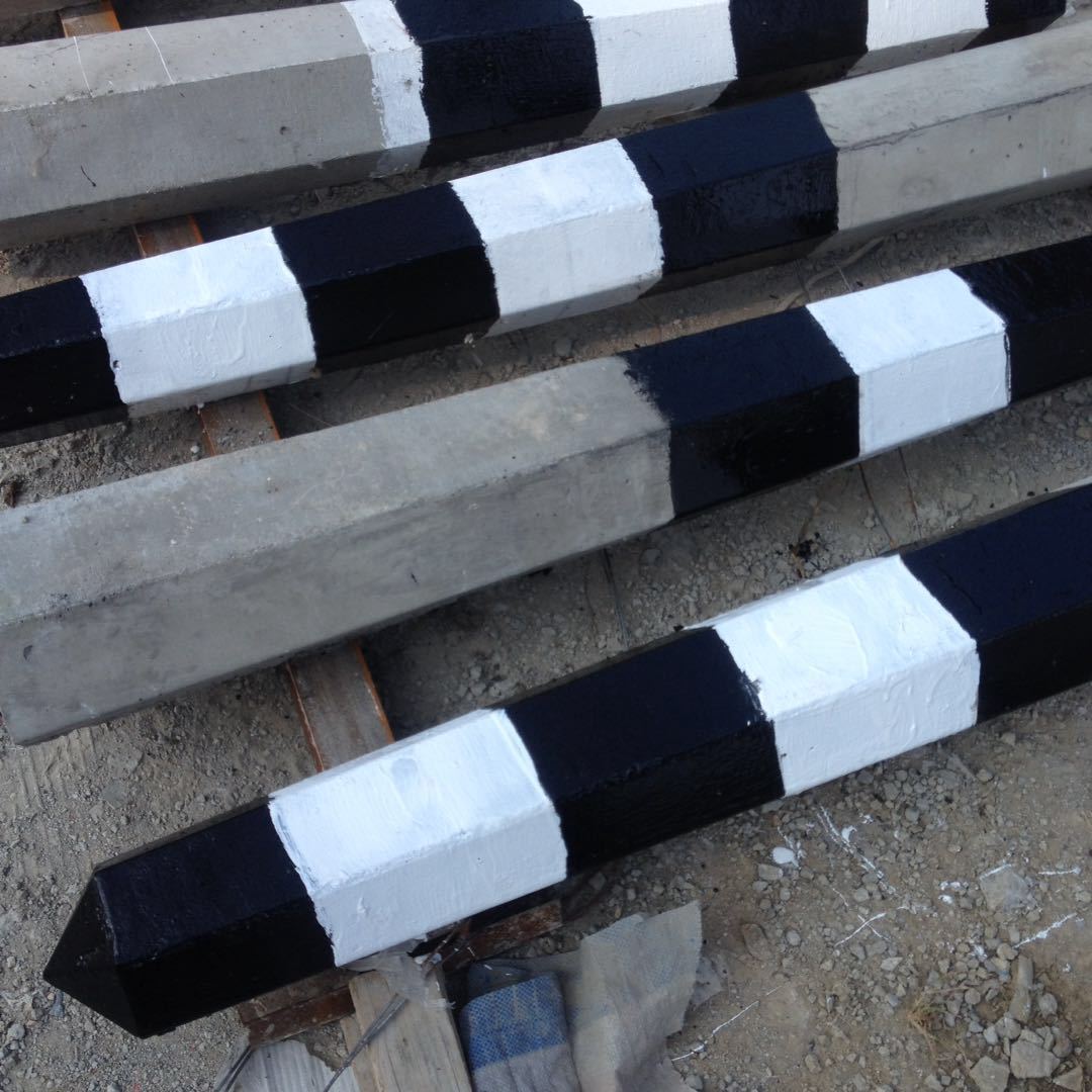 铁路道口护桩道口桩混凝土制品六角护桩