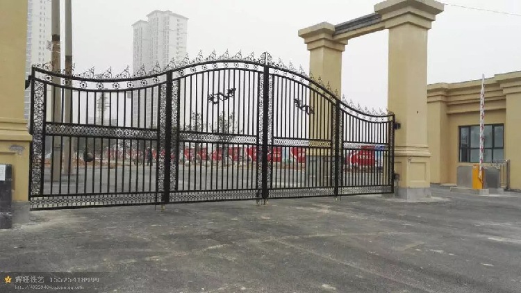 单位学校厂矿大门跨度12米铁艺焊接式外地发配件欧式