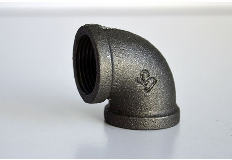 厂家直销 镀锌水管接头dn15 4分弯头工艺品loft配件黑品弯头现货