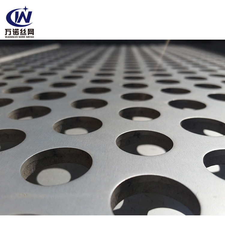 大孔冲孔网板 厂家供应优质金属大孔筛板网 可定制金属冲孔网板