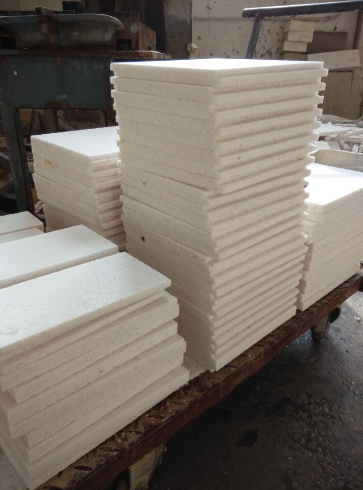 高纯刚玉莫来石承烧板刚玉莫来石板1750度刚玉莫来石板