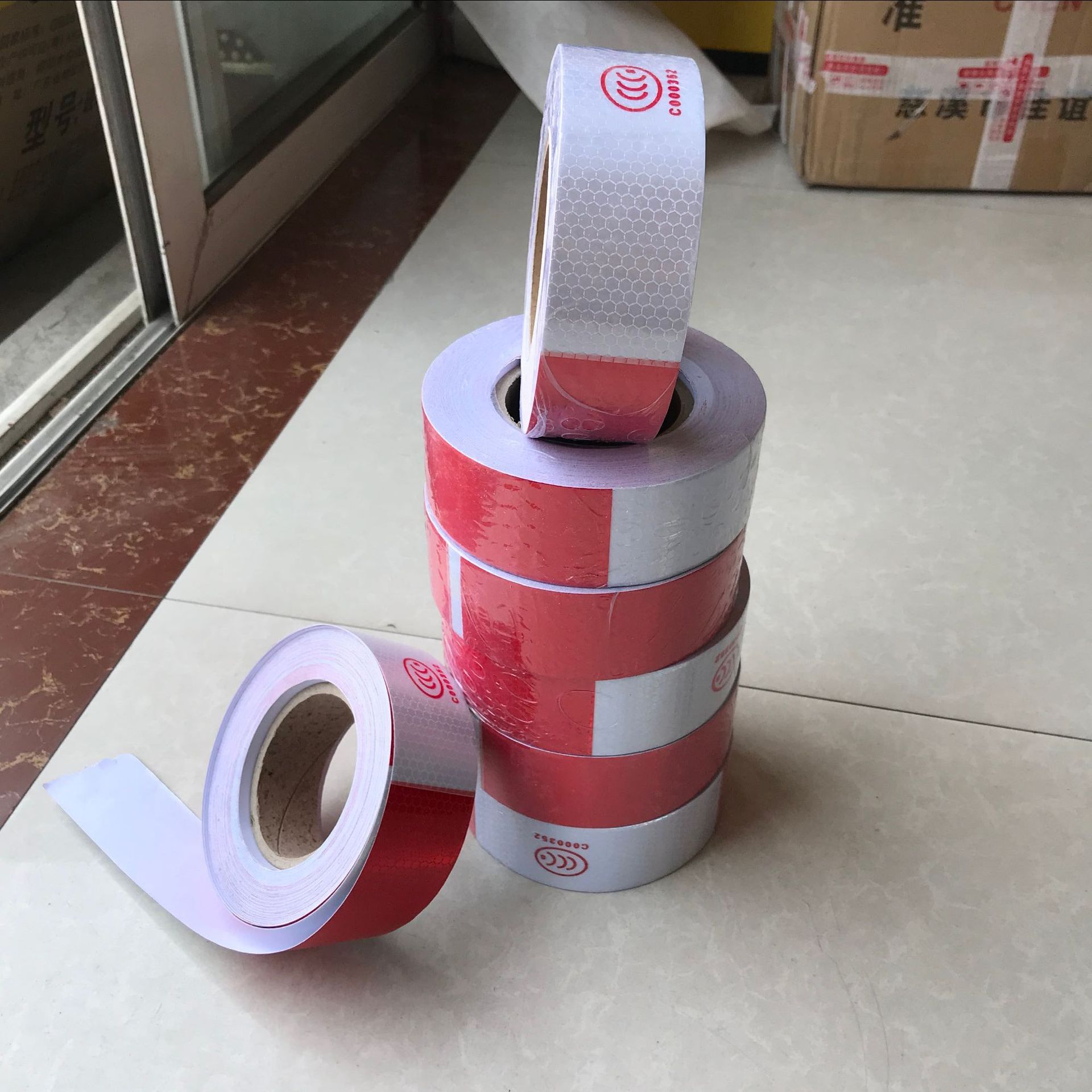 汽车红白反光条 警示反光贴 3c反光膜 货车反光片 宽度5公分 现货