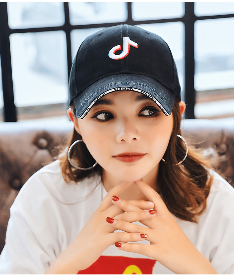 爆款抖音帽子韩版春夏男士运动字母英文棒球帽女士遮阳防晒鸭舌帽