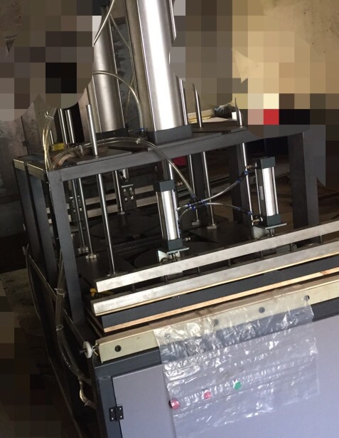 嘉兴桐乡枕芯抱枕头沙发靠枕汽车抱枕全自动双工位压缩真空封口机