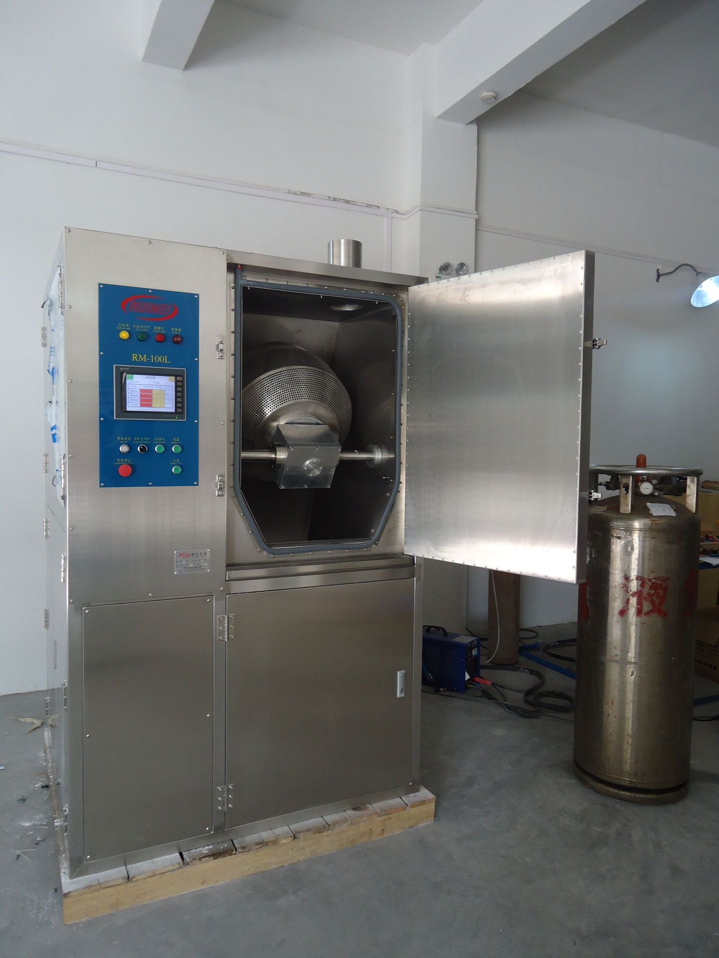 冷冻修边机,橡胶去毛边,塑胶去毛刺,锌铝镁合金去披锋